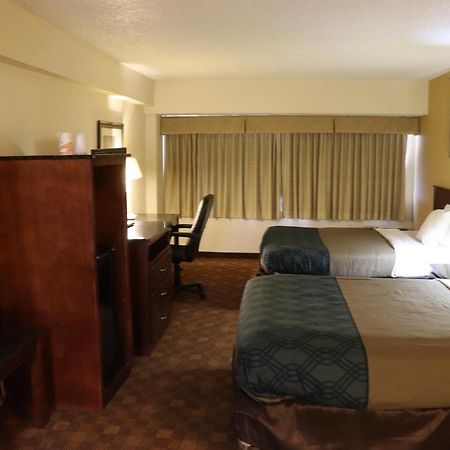 Rodeway Inn Sandston Dış mekan fotoğraf