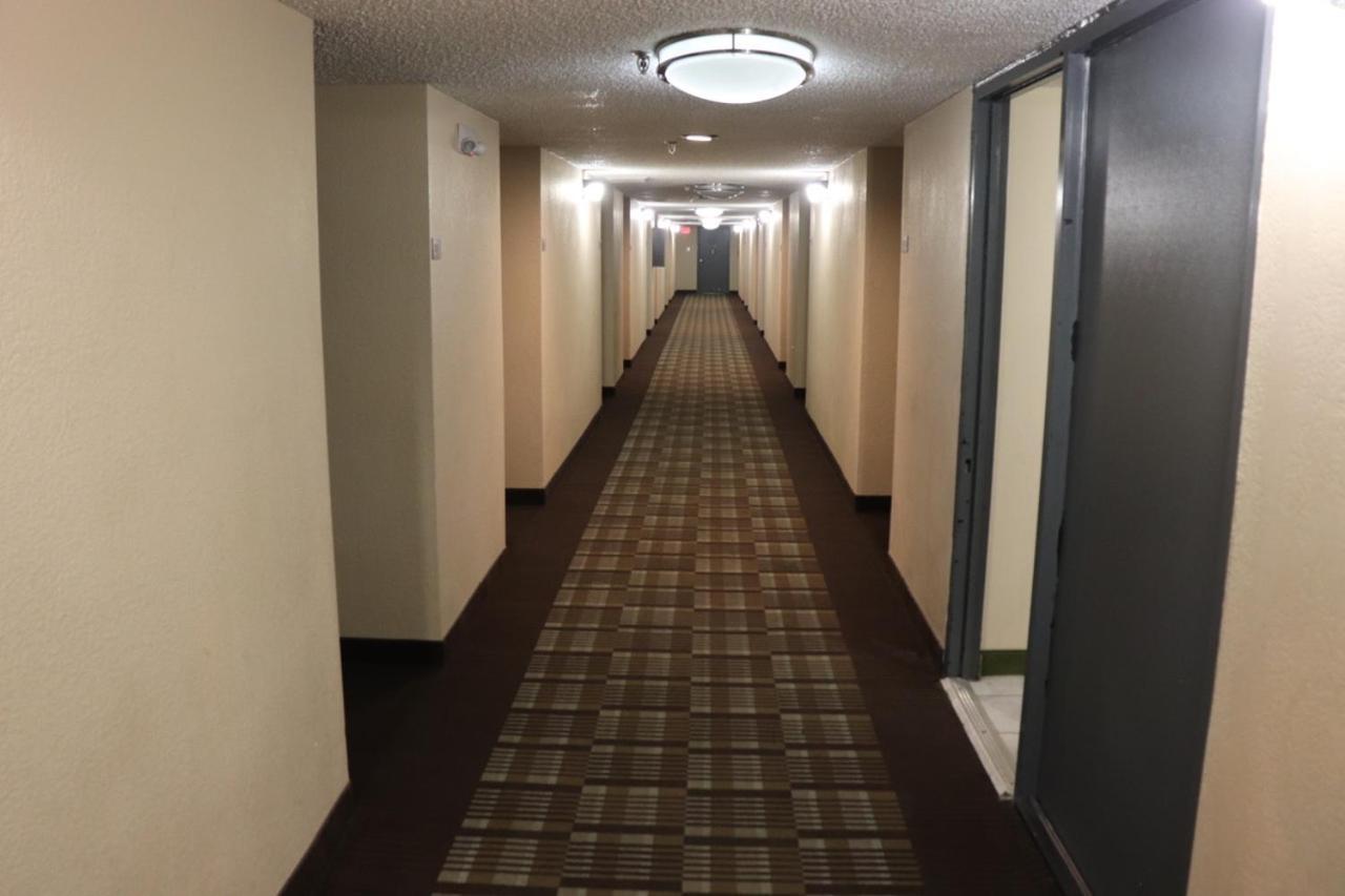 Rodeway Inn Sandston Dış mekan fotoğraf